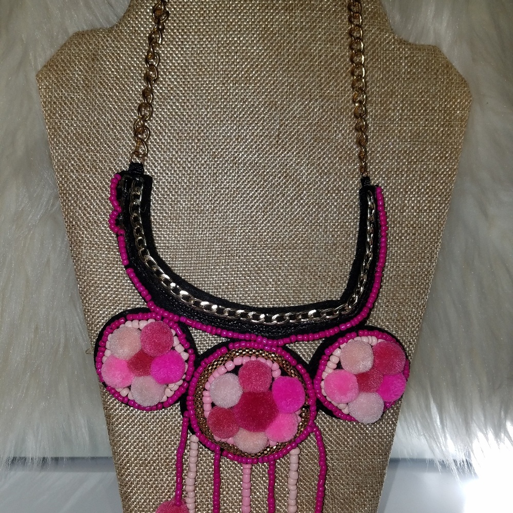 New  trendy necklace